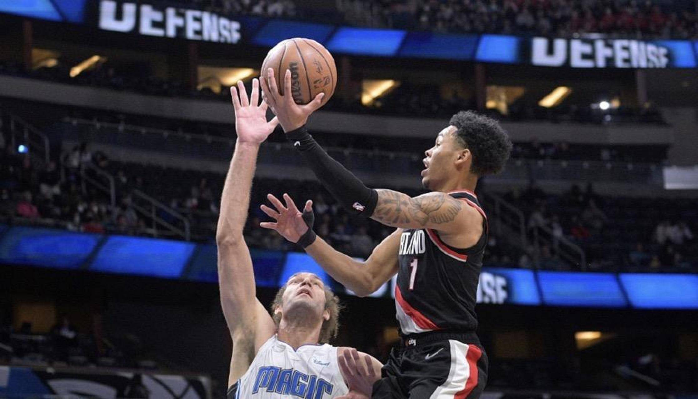 PG官网 -包含加时末段波特兰开拓者更衣室发声:德甲节点到来;质疑声仍在;团队化学反应显著的词条