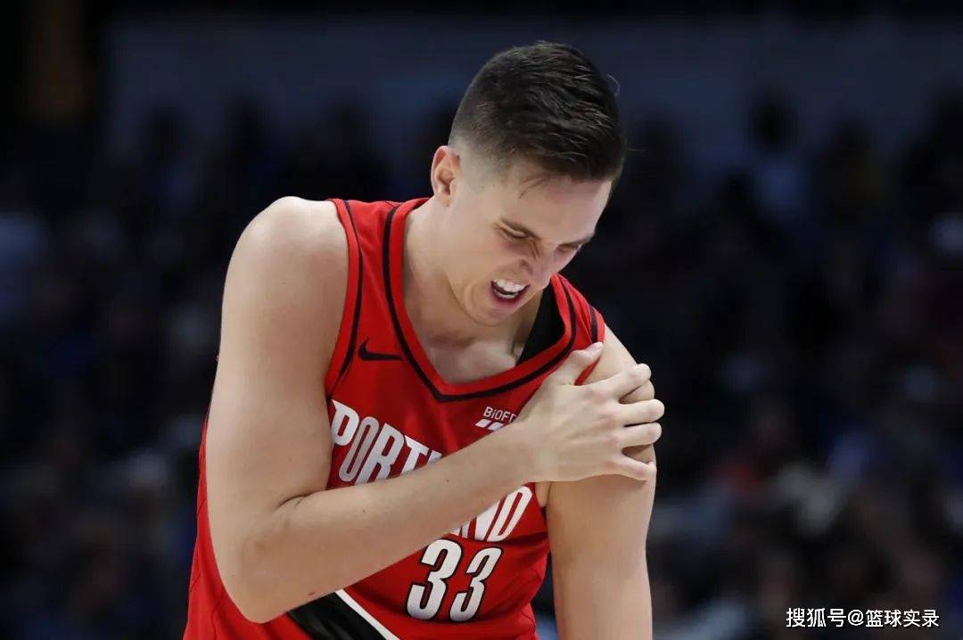 PG官网 -包含加时末段波特兰开拓者更衣室发声:德甲节点到来;质疑声仍在;团队化学反应显著的词条