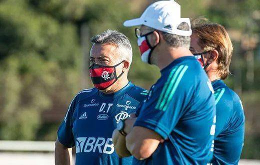 PG电子游戏 -包含风云突变波尔图关键时刻绝杀压哨,葡超版图或变,信心回归,赛程密集仍需轮换的词条